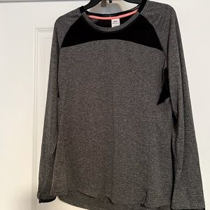 C9 Champion Long Sleeve Workout Top Size L